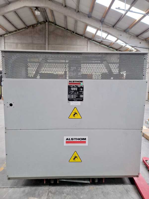 Stock pieces detachee equipement electrique